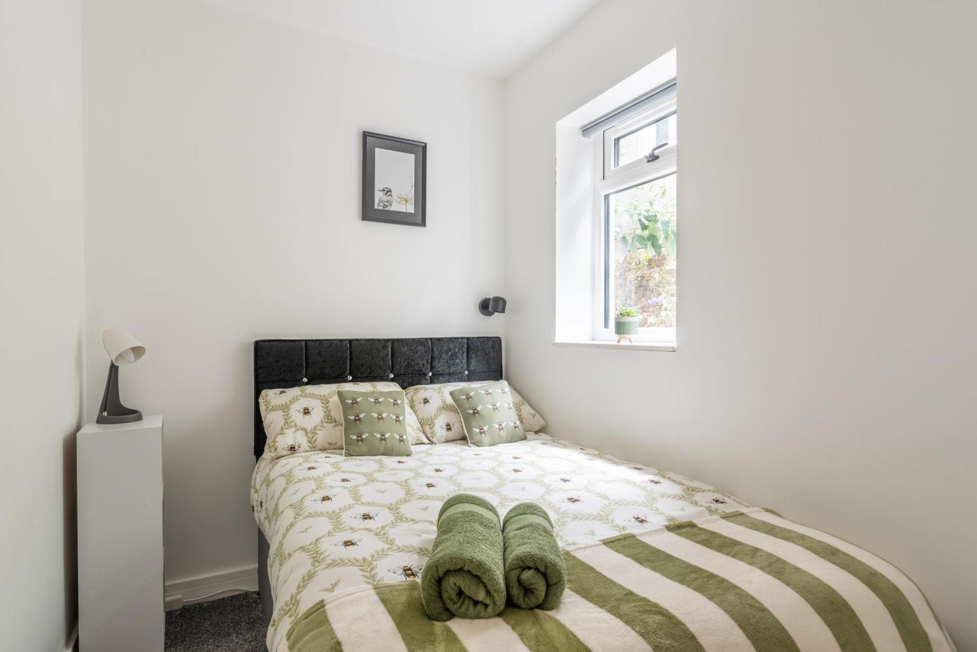 Two Bedroom Apartment In Cardiff City Centre Esterno foto